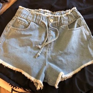 BDG Urban Outfitters light denim shorts